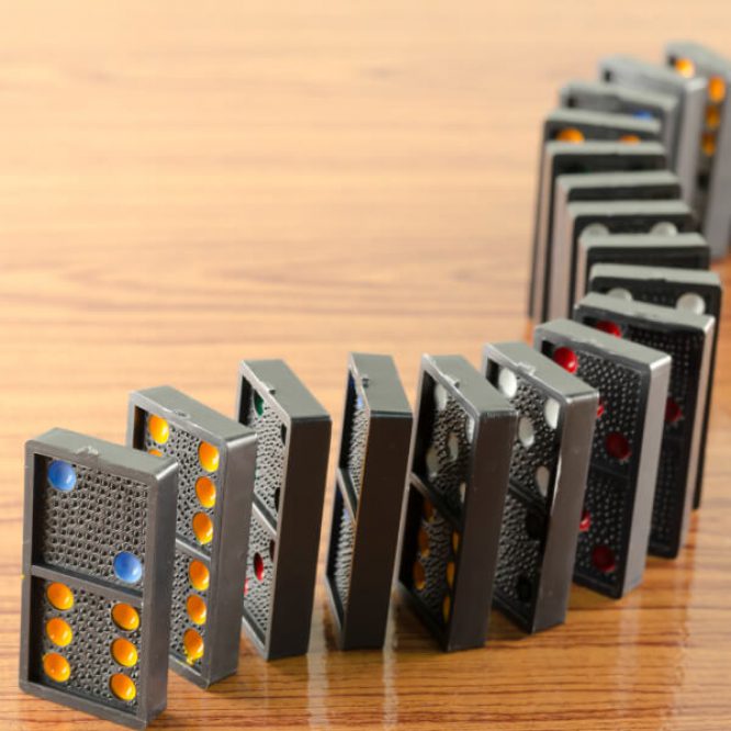dominos