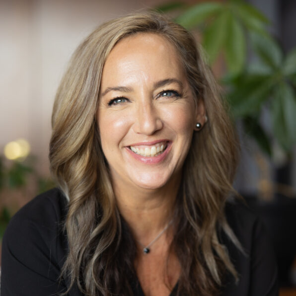 Rebekah Green Headshot